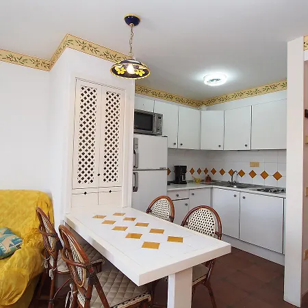 Apartment Royal Marine-2 *